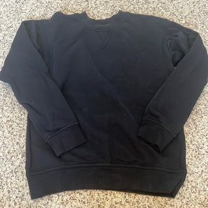 Black Lululemon sweatshirt